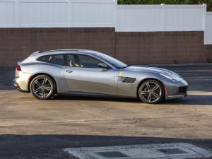 Ferrari GTC4Lusso 2016 года  (NA)